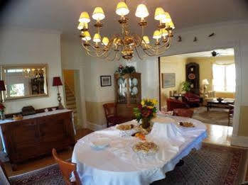 Couette-café The At 4*